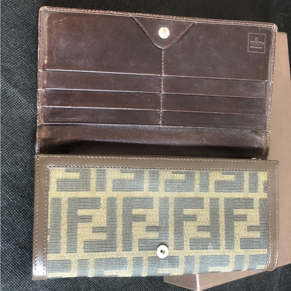 MFENDI Zucca Navy Canvas and Brown Leather Snap Bifold Wallet - Picture 8 of 16